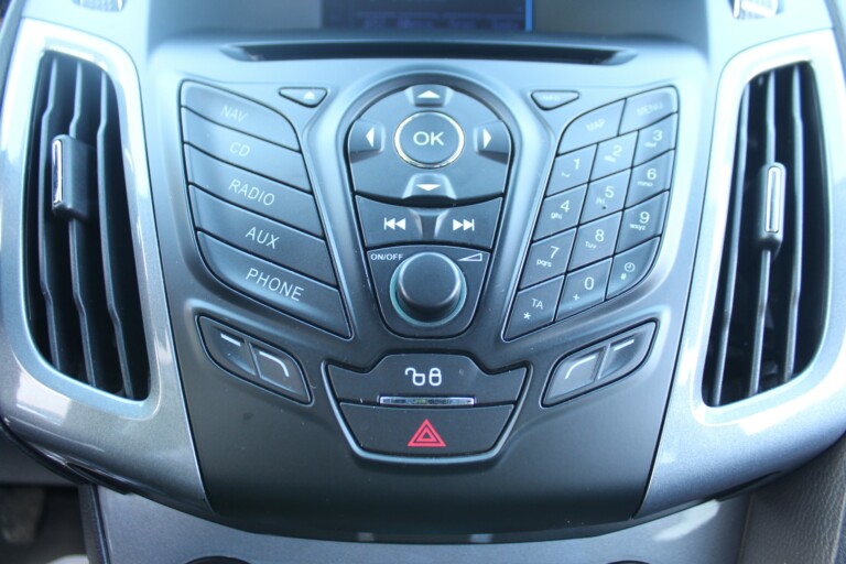 35 Stilecar It Ford Focus Ej967rr