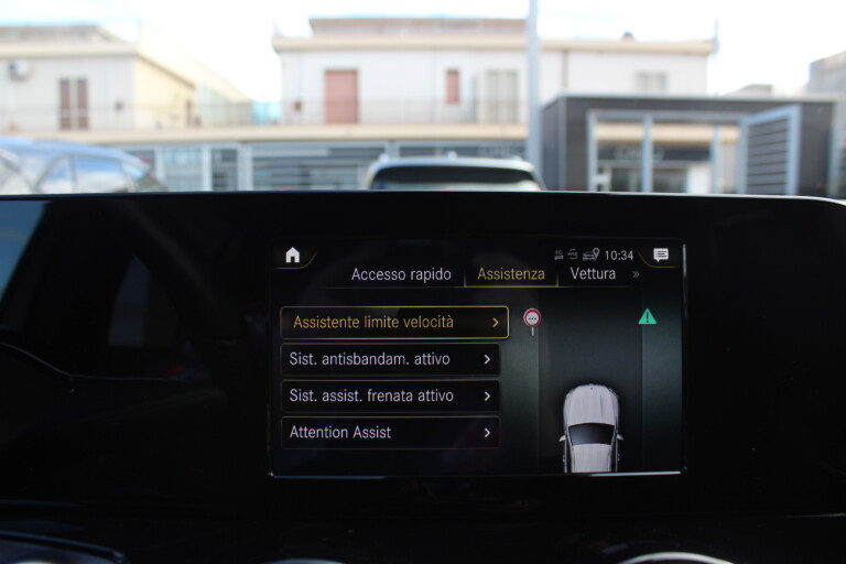 36 Stilecar It Mb Glb 220d Gk674ze