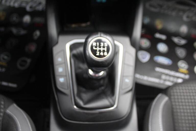 39 Stilecar It Ford Focus Gj659bb