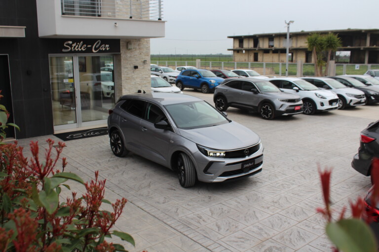 05 Stilecar It Opel Grandland Gl314ey