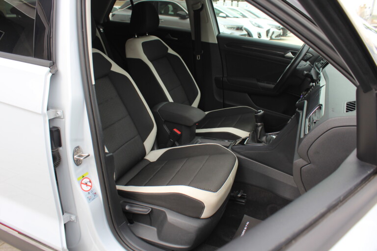 16 Stilecar It Vw T Roc Gb201ch