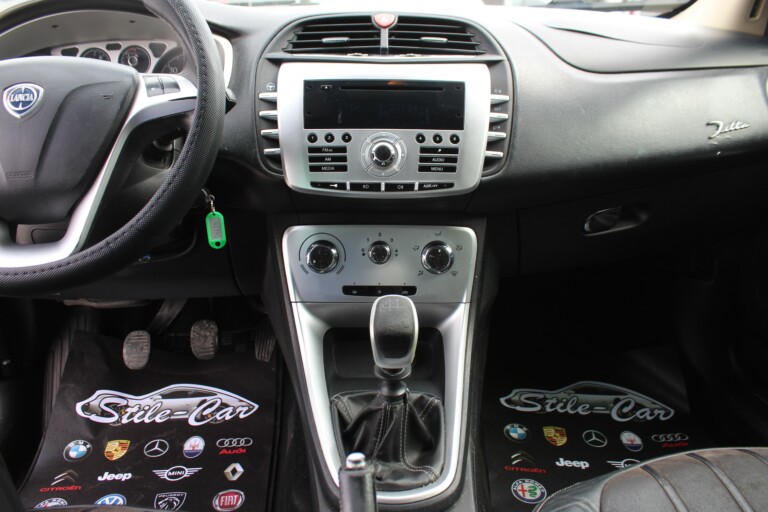 17 Stilecar It Lancia Delta Ds556gs