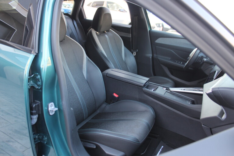 17 Stilecar It Peugeot 308 Sw Gm331pk