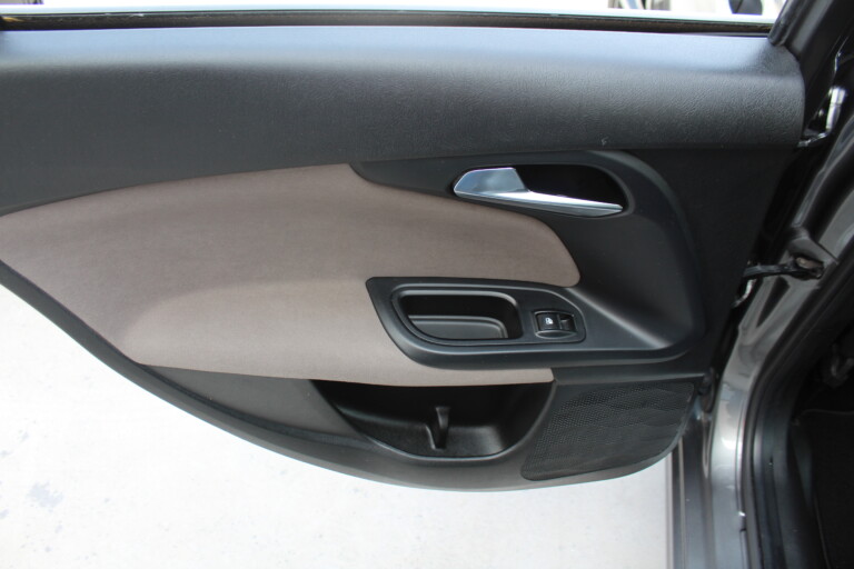 18 Stilecar It Fiat Tipo Gb164hd