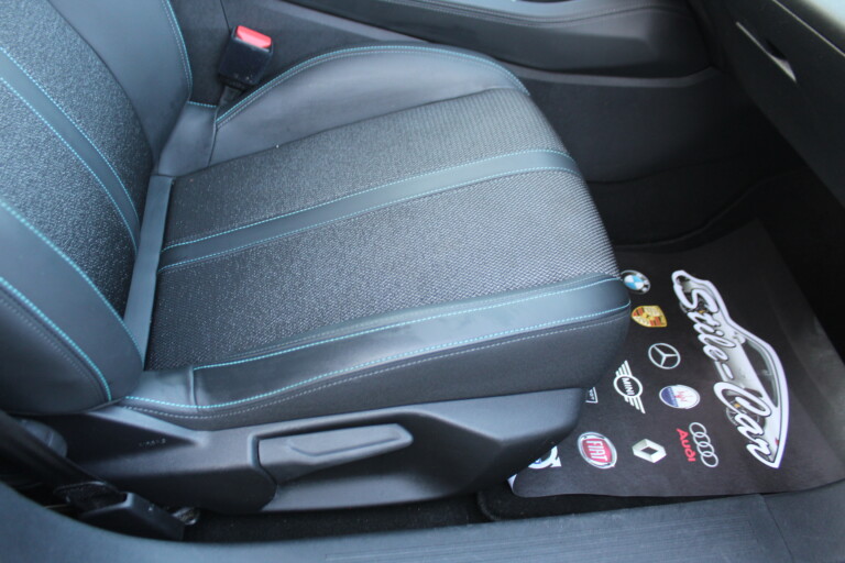 18 Stilecar It Peugeot 308 Sw Gm331pk