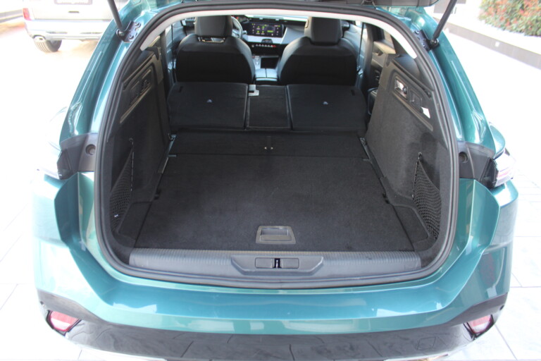 26 Stilecar It Peugeot 308 Sw Gm331pk