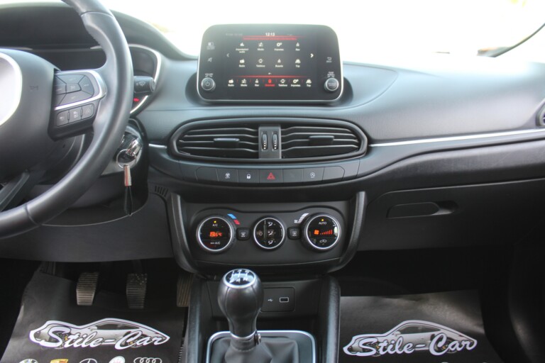 30 Stilecar It Fiat Tipo Gb164hd