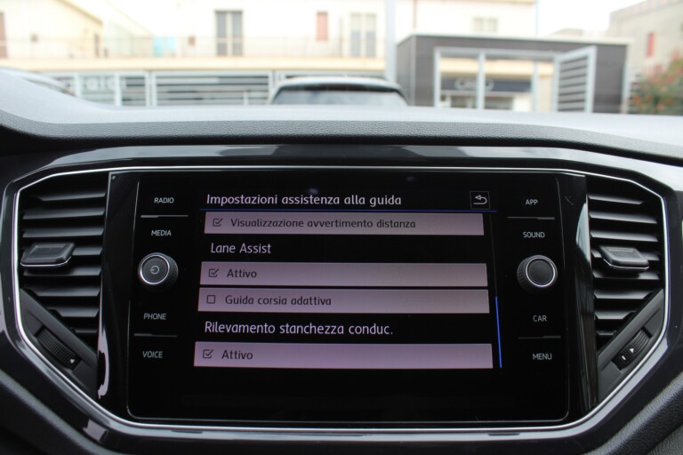 38 Stilecar It Vw T Roc Gb201ch