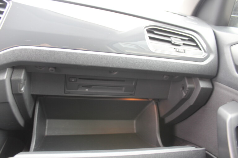 44 Stilecar It Vw T Roc Gb201ch