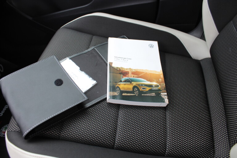 45 Stilecar It Vw T Roc Gb201ch