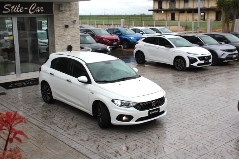 05 Stilecar It Fiat Tipo Fh401yd