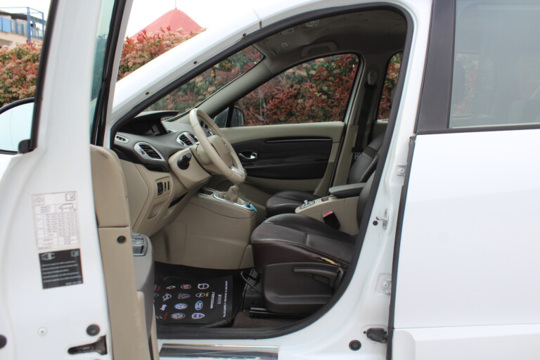 07 Stilecar It Renault Scenic Ed351ee