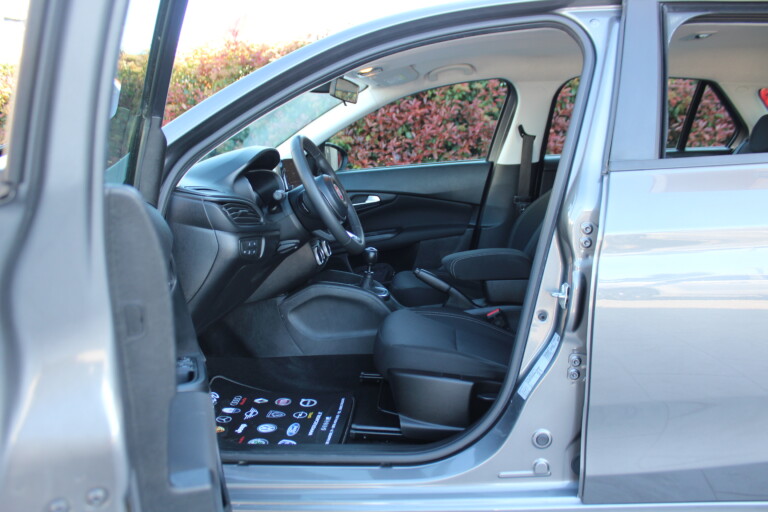 14 Stilecar It Fiat Tipo Gg884rd