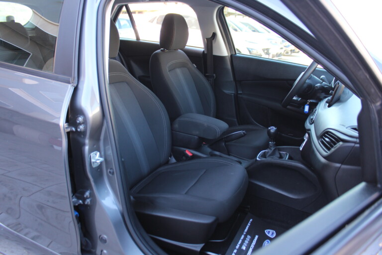 16 Stilecar It Fiat Tipo Gg884rd