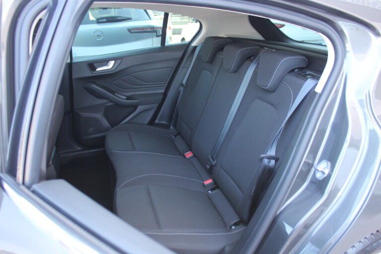 16 Stilecar It Ford Focus Gj090aw