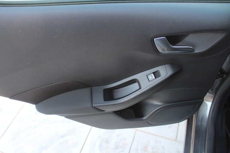 17 Stilecar It Ford Fiesta Gb065ch