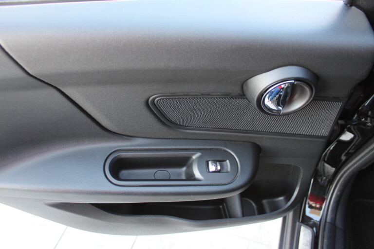 19 Stilecar It Mini Cooper D Gj951ag