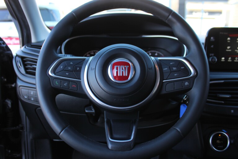 25 Stilecar It Fiat Tipo Gg884rd