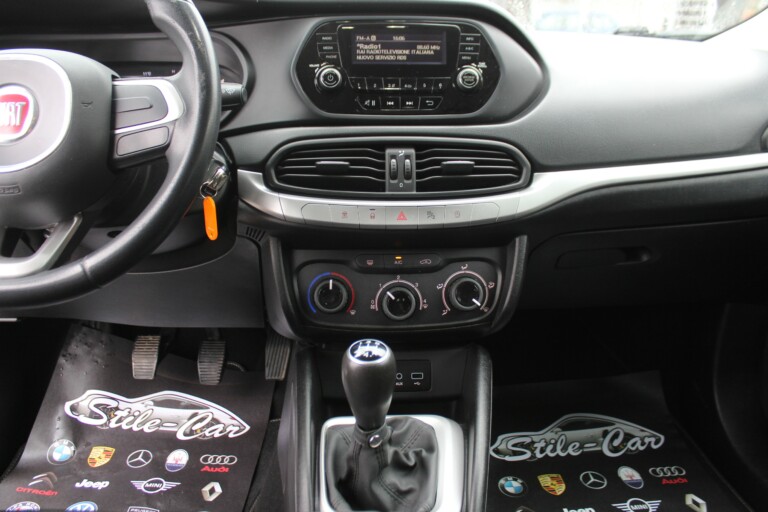 26 Stilecar It Fiat Tipo Fh401yd