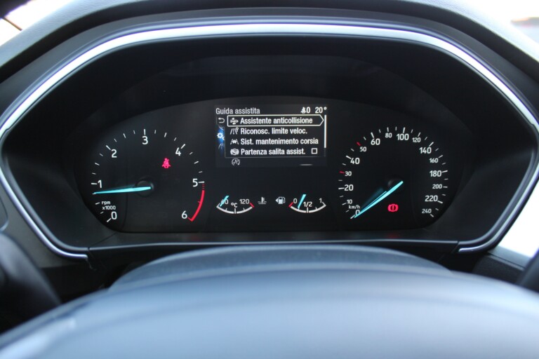 28 Stilecar It Ford Focus Gj090aw