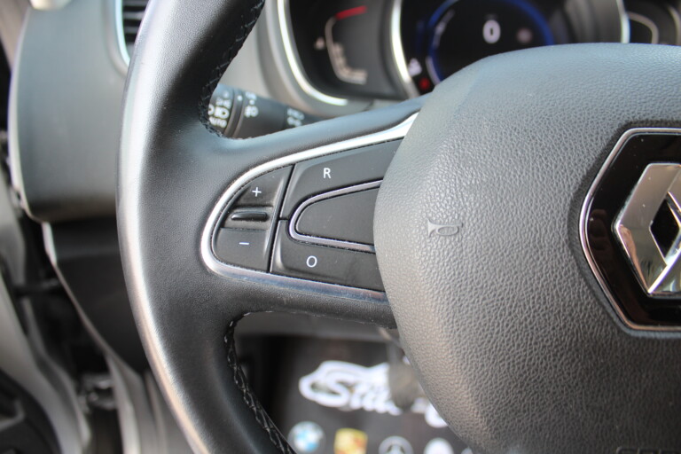 28 Stilecar It Renault Gran Scenic Ga376gp