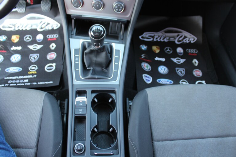 30 Stilecar It Vw Golf Ew871bl