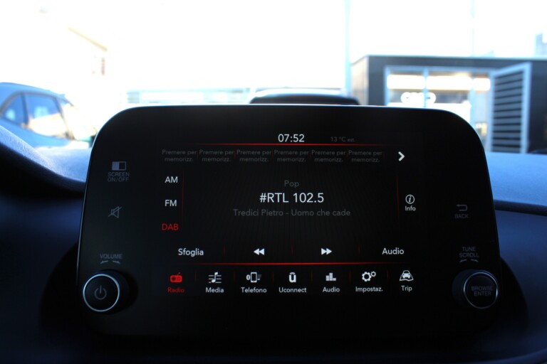 31 Stilecar It Fiat Tipo Gg884rd