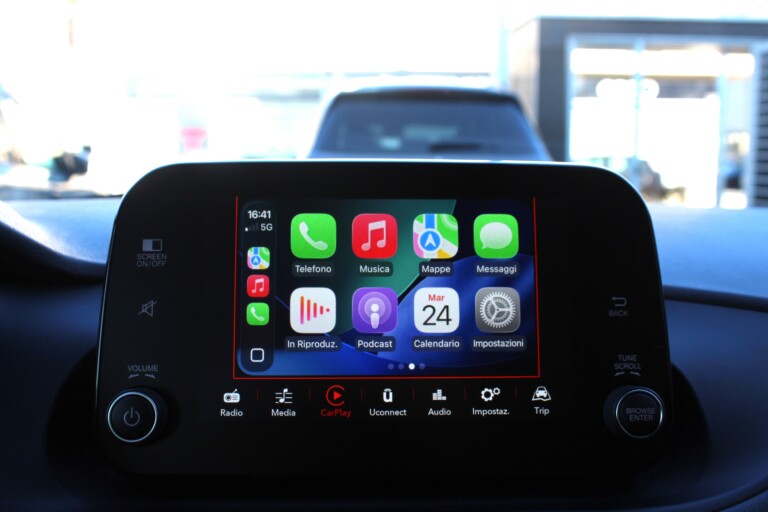 34 Stilecar It Fiat Tipo Gg884rd