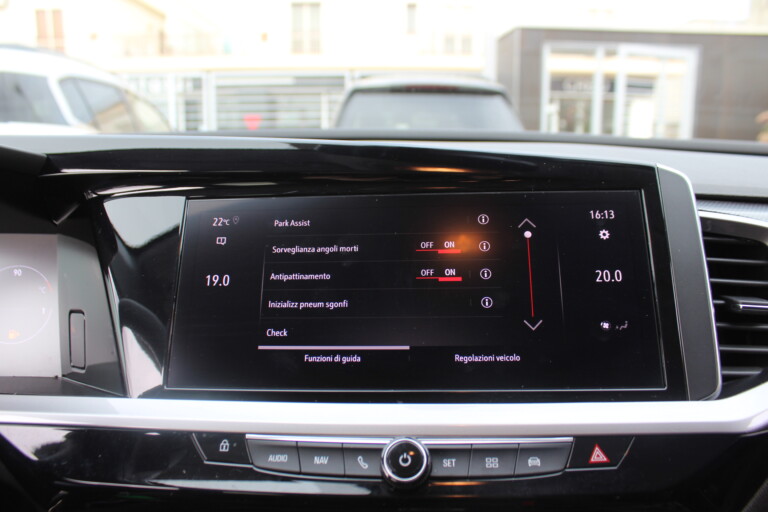 38 Stilecar It Opel Grandland Gk335rm