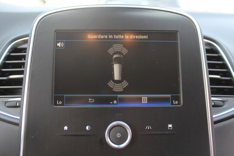 38 Stilecar It Renault Gran Scenic Ga376gp