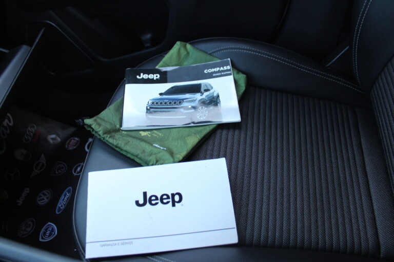 41 Stilecar It Jeep Compass Gm864pv