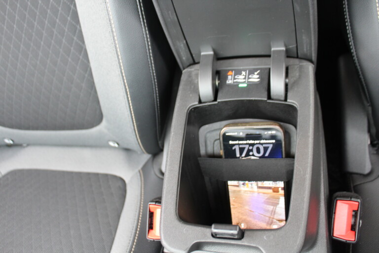 43 Stilecar It Opel Grandland Gk335rm