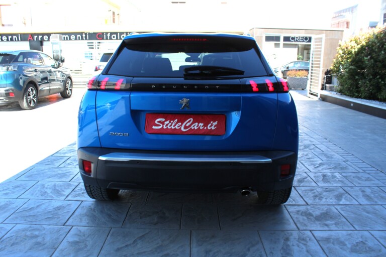 04 Stilecar It Peugeot 2008 Gj757av