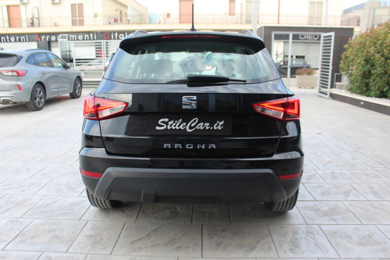 04 Stilecar It Seat Arona Fy644hf