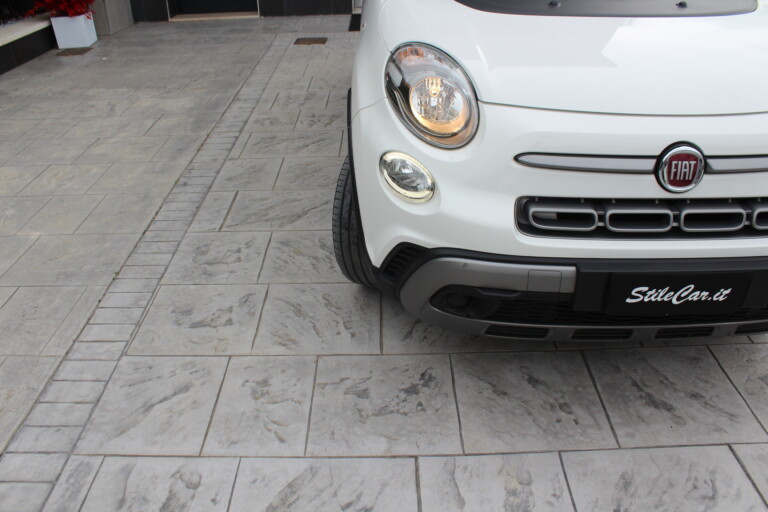 06 Stilecar It Fiat 500l Gh620gw