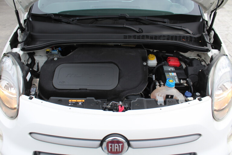 08 Stilecar It Fiat 500l Gh620gw
