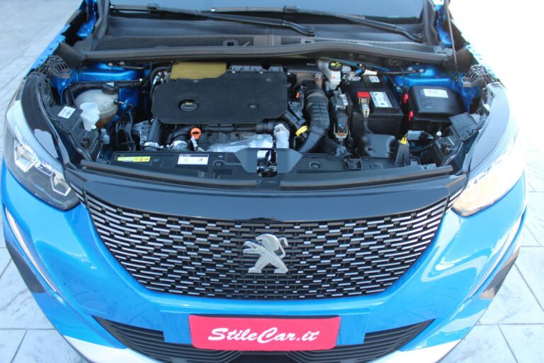 09 Stilecar It Peugeot 2008 Gj757av