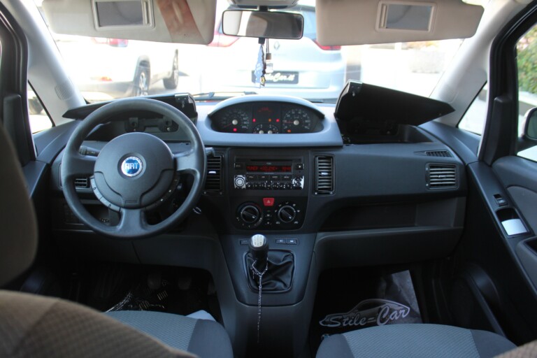 12 Stilecar It Fiat Idea Dr771xg