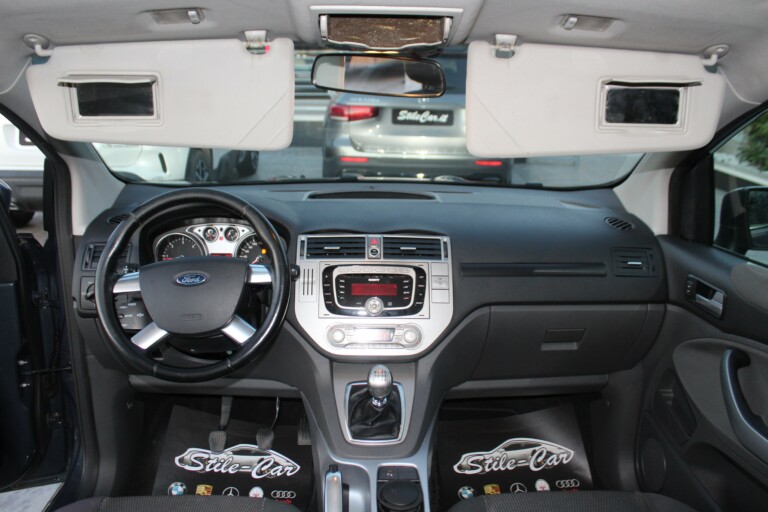 12 Stilecar It Ford Kuga Eh159ab