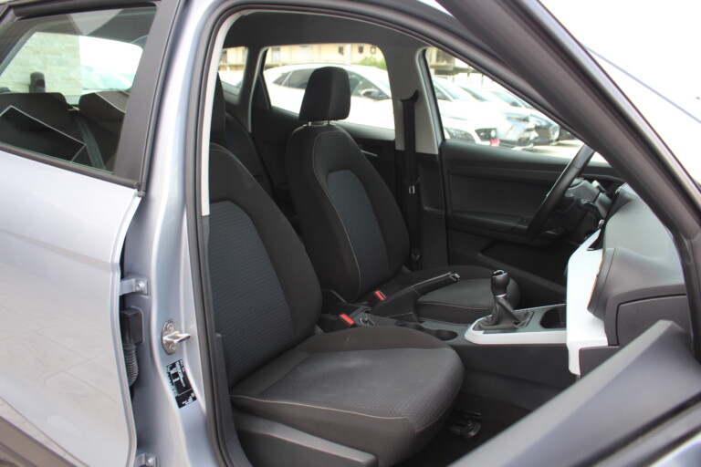 14 Stilecar It Seat Arona Gm962lb