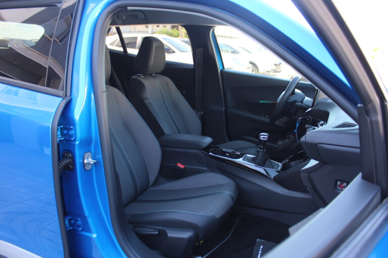 16 Stilecar It Peugeot 2008 Gj757av