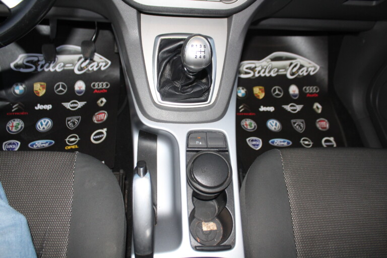 20 Stilecar It Ford Kuga Eh159ab