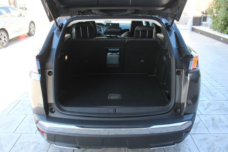 23 Stilecar It Peugeot 3008 Gk419rj