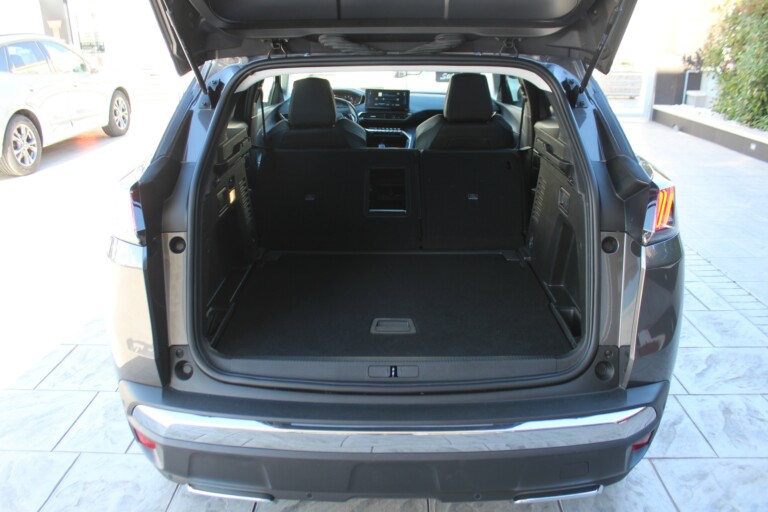 24 Stilecar It Peugeot 3008 Gk419rj