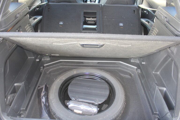 26 Stilecar It Peugeot 3008 Gk419rj