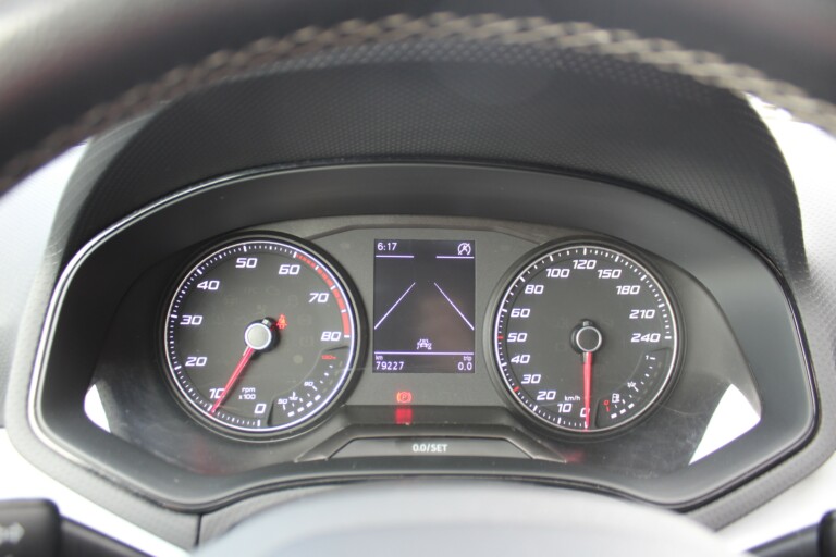 26 Stilecar It Seat Arona Gm962lb