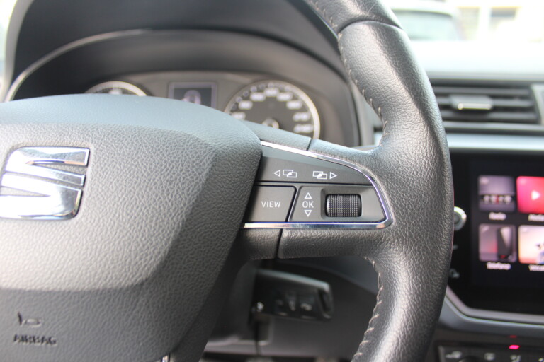 28 Stilecar It Seat Arona Fy644hf