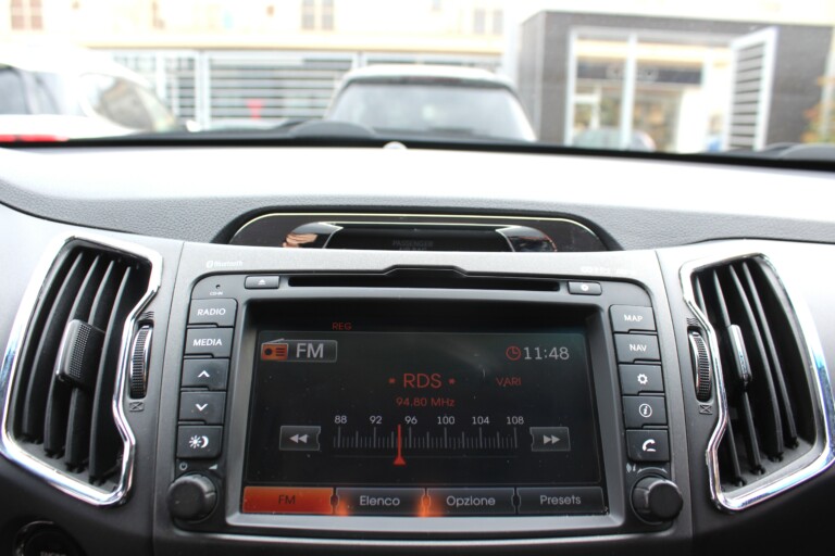 29 Stilecar It Kia Sportage Fl291zp