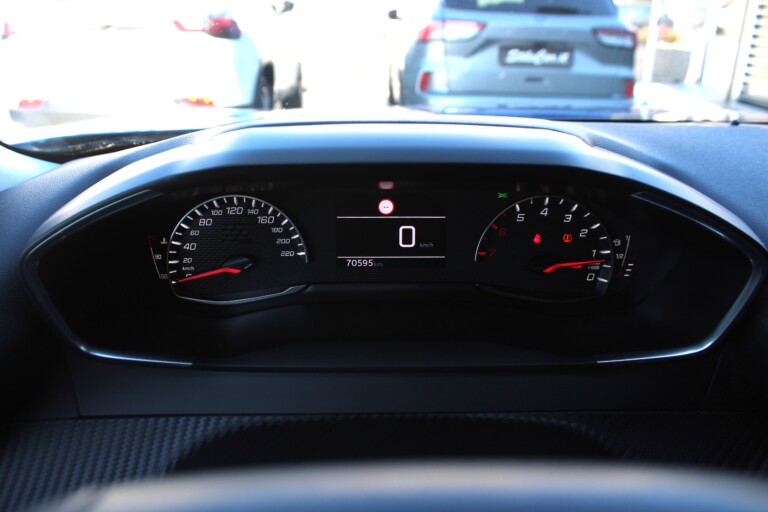 31 Stilecar It Peugeot 2008 Gj757av