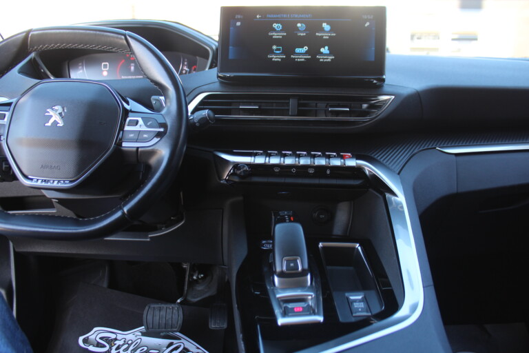 32 Stilecar It Peugeot 3008 Gk419rj